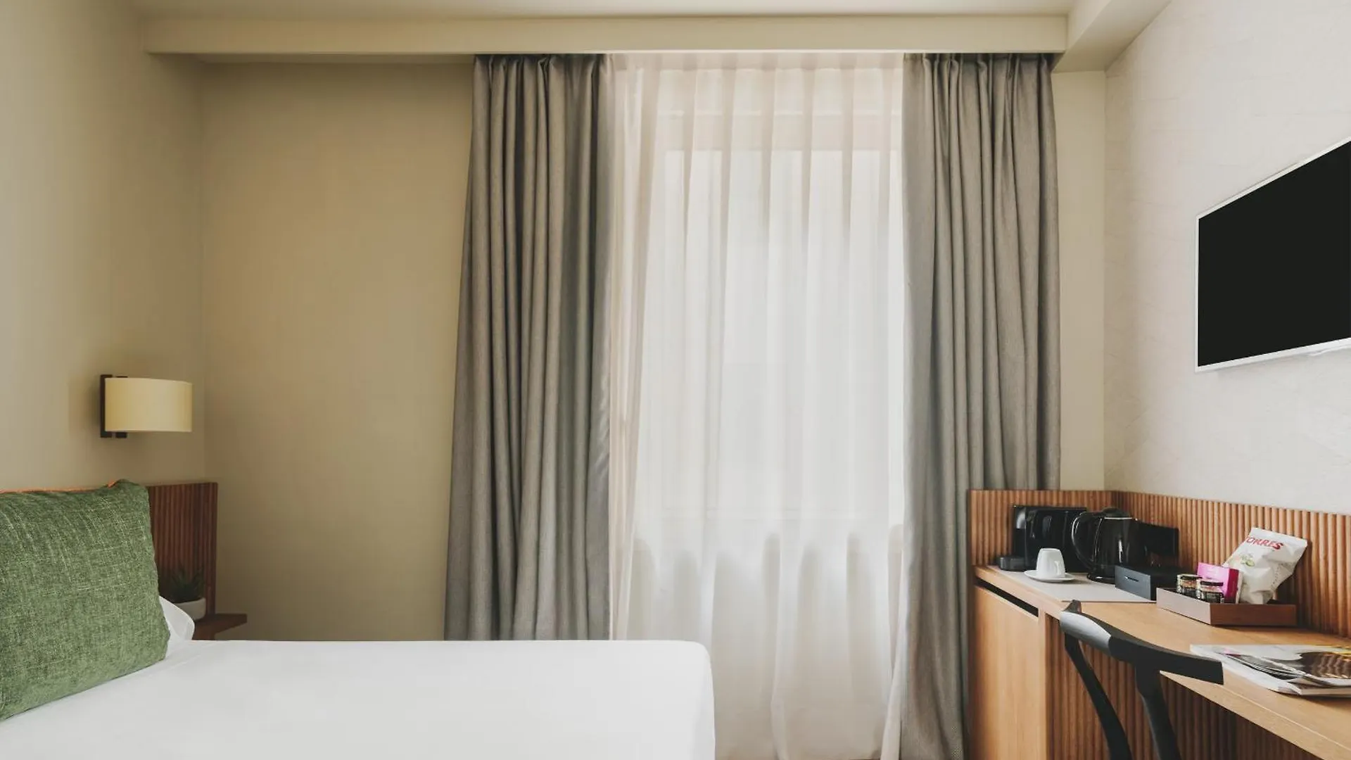 ****  Gallery Hotel 4 Sup Barcelona Spain